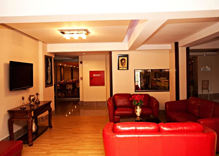 Duqqan Deluxe Hotel 4*