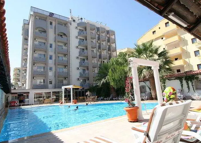 Hotel Duqqan Deluxe 4*