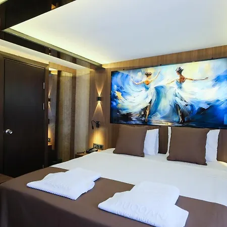 Hotel Duqqan Deluxe 4*