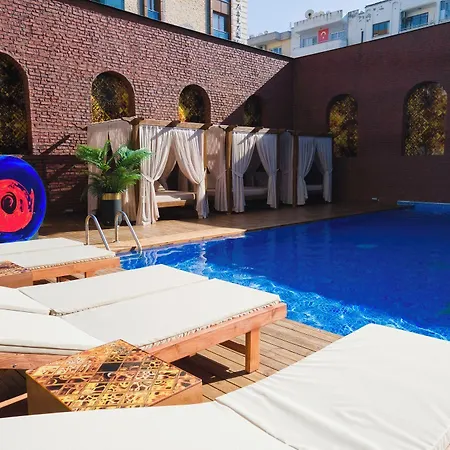 Duqqan Deluxe Hotel Kusadası