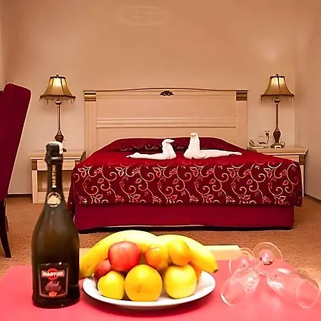 Hotel Duqqan Deluxe 4*