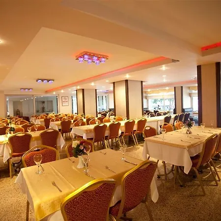 Hotel Duqqan Deluxe 4*