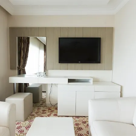 Hotel Duqqan Deluxe 4*
