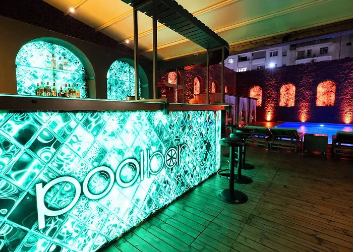 Duqqan Deluxe Hotel